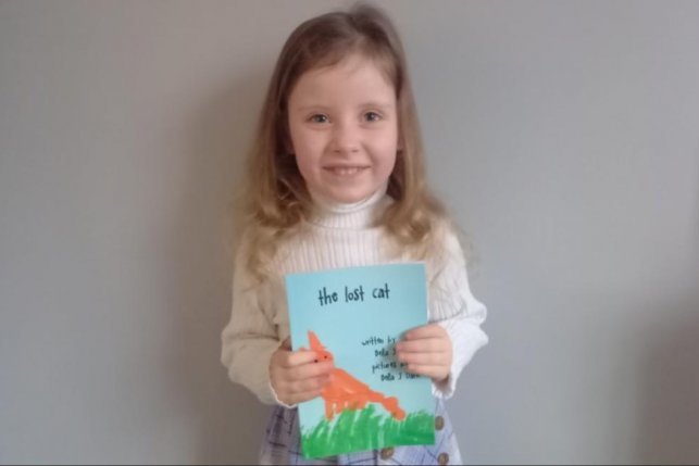 5-летняя девочка попала в Книгу рекордов Гиннесса как самая юная писательница в мире 