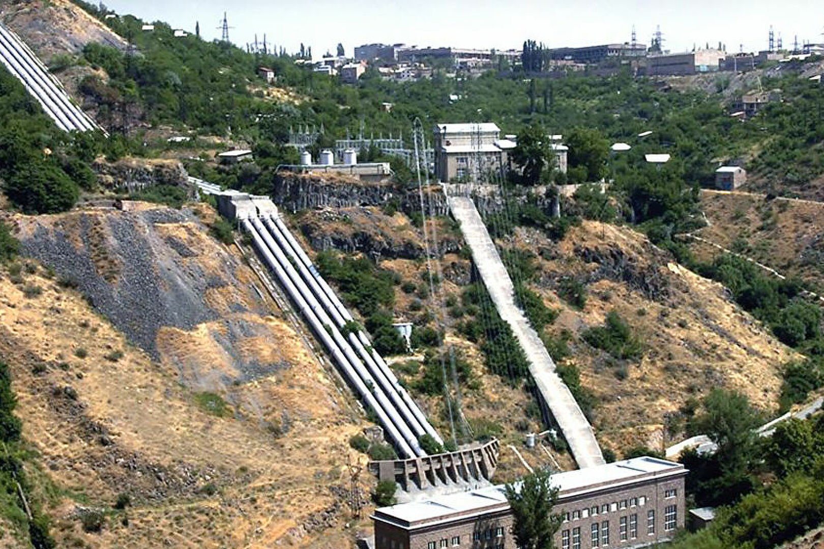Австрийцы построят в Армении горнолыжный комплекс и модернизируют Севан-Разданский каскад ГЭС