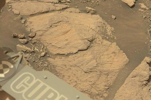 Марсоход Curiosity показал снимок нового региона Красной планеты