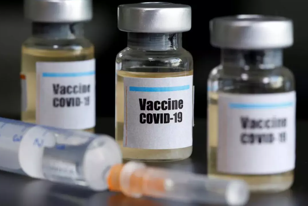 Четыре страны ЕС подписали контракт на поставку вакцины от коронавируса, разработанной учеными из Оксфордского университета