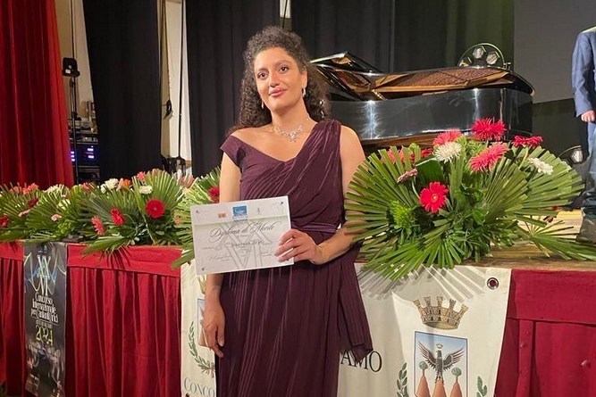 Оперная певица Арпи Синанян удостоилась 2-го приза на международном конкурсе «Città di Alcamo» в Италии