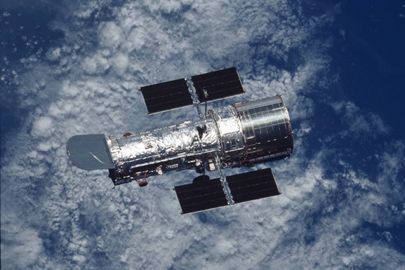 Космический телескоп Hubble сфотографировал необычное шаровое скопление звезд 