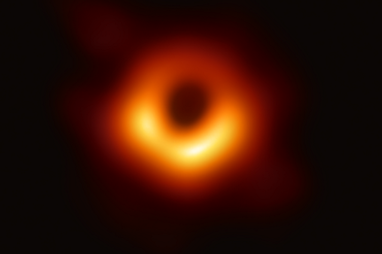Переломный момент: что дал науке снимок горизонта событий черной дыры?