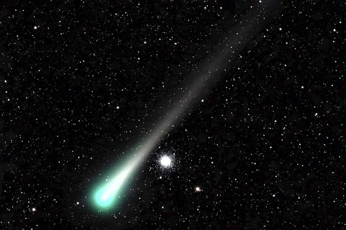 Представлены съемки кометы Леонарда, сделанные аппаратом Solar Orbiter, пока она пролетала мимо него, направляясь к Солнцу