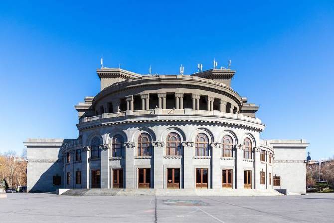 К 107-й годовщине Геноцида армян Национальный академический театр оперы и балета проведет памятный концерт под открытым небом