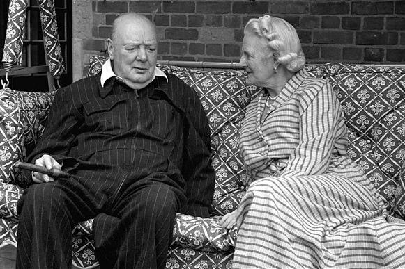 Легендарный разговор жены Черчилля с дворником. Минутка Истории