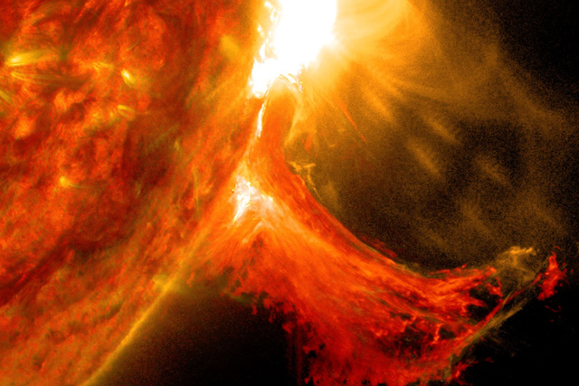 Музыка солнечной бури: астрономам удалось записать, как колеблется магнитосфера Земли, а затем перевести электромагнитные колебания в звуковые