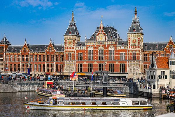 Амстердам отказался от проведения конкурса «Евровидение» в 2020 году