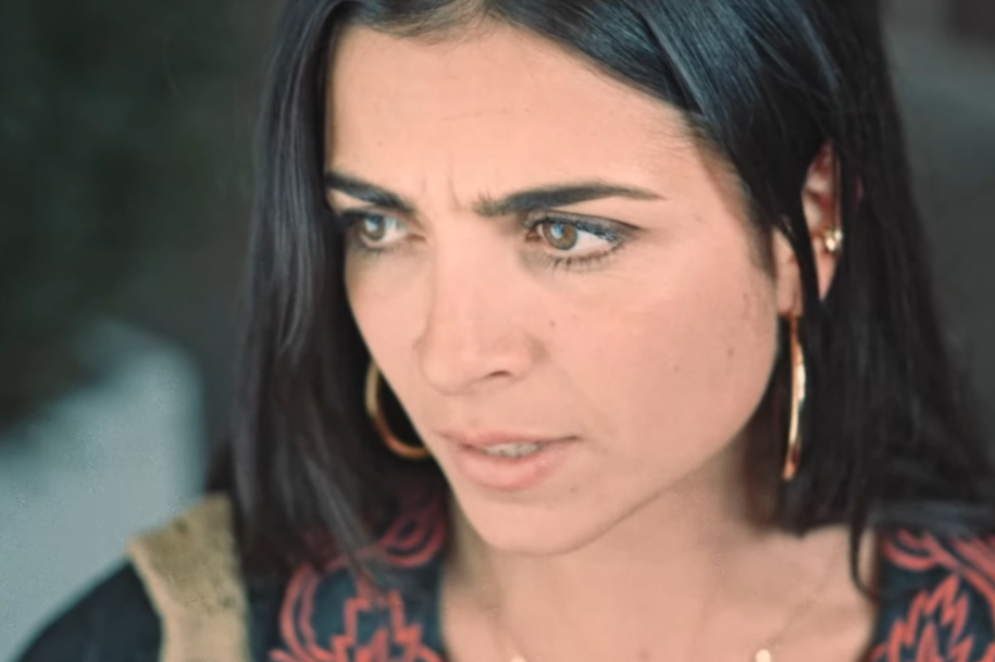 Dicitencello Vuje: Солистка дуэта LADANIVA Жаклин Багдасарян выпустила новый клип с песней на итальянском языке 