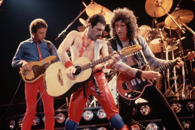 Группа Queen на своем ютьюб-канале запустила сериал о жизни во время гастролей