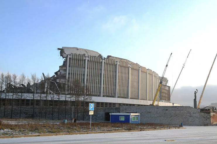 В Петербурге обрушилась крыша спортивно-концертного комплекса
