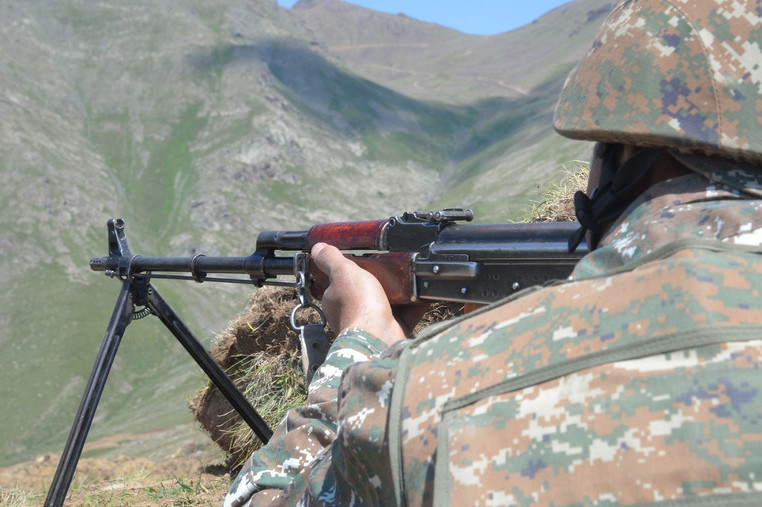 Այսօր Ադրբեջանի ԶՈւ ստորաբաժանումները խախտել են հրադադարի ռեժիմը՝ կիրառելով հրաձգային զինատեսակներ. ՊՆ