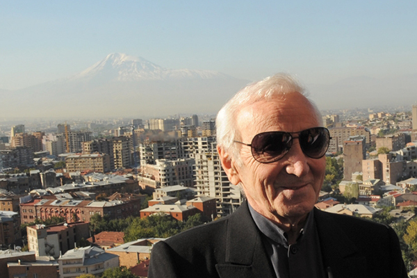 Я поставил свое имя на службу своей нации: интервью Шарля Азнавура сразу после землетрясения 1988 года в Армении