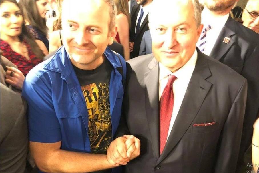 Блогер Лапшин познакомился в Вашингтоне с президентом Армении