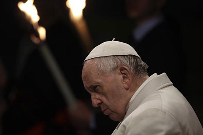 Папа Римский Франциск обязал священников сообщать о сексуальных домогательствах своих коллег