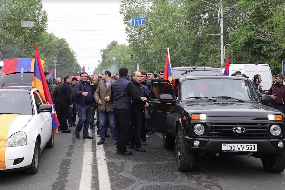 В Ереване продолжаются акции протеста