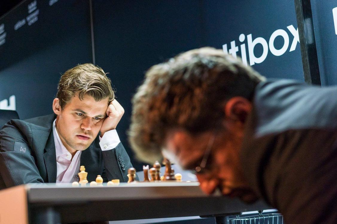 Norway Chess: Левон Аронян уступил Магнусу Карлсену, а следующим соперником станет азербайджанский шахматист