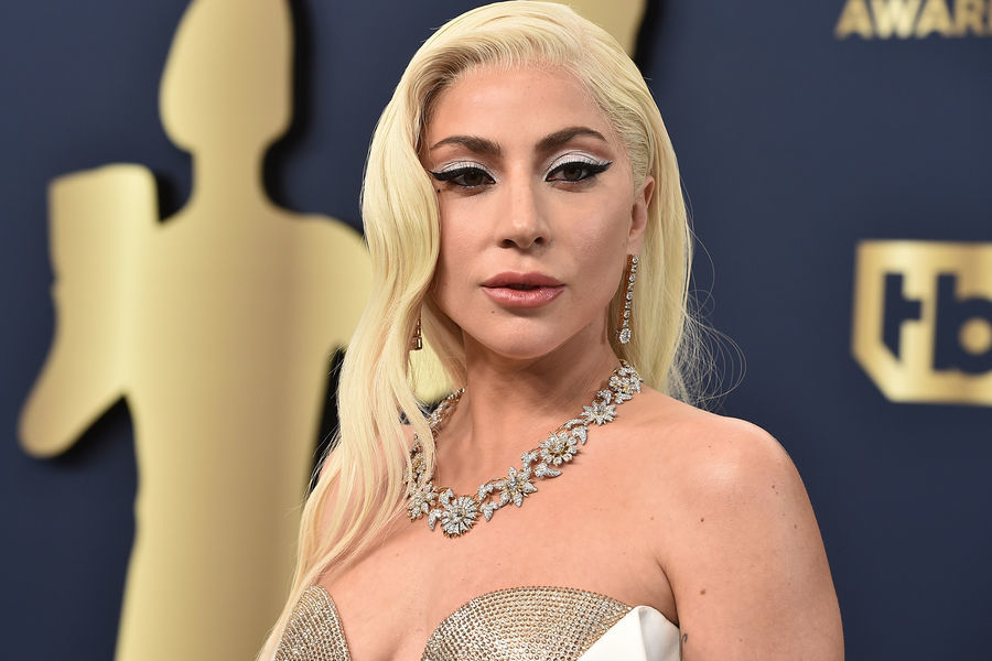 Леди Гага анонсировала новую песню к фильму «Топ Ган: Мэверик»
