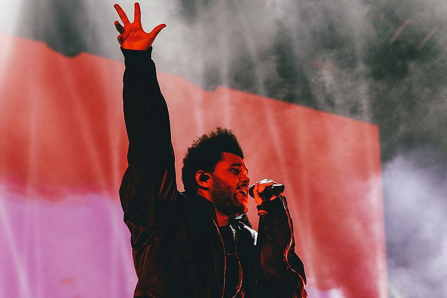 Сгенерированная ИИ коллаборация Дрейка и The Weeknd не будет претендовать на премию «Грэмми»