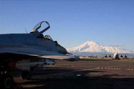 Летчиков ЮВО в Армении проверили на готовность к контрольным занятиям