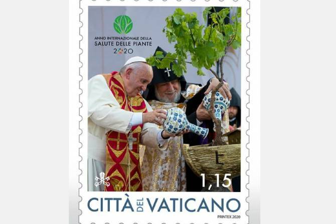 Ватикан выпустил марку, посвященную визиту Папы Римского Франциска в Армению
