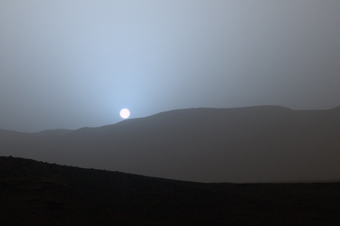 Как выглядит закат на Марсе, Венере и других планетах: симуляция NASA