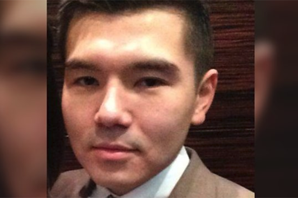 Внук Нурсултана Назарбаева обвинен в нападении на полицейского в Лондоне, находясь под воздействием наркотиков 
