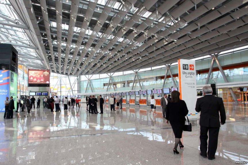 В марте текущего года пассажиропоток в двух армянских аэропортах вырос на 7%