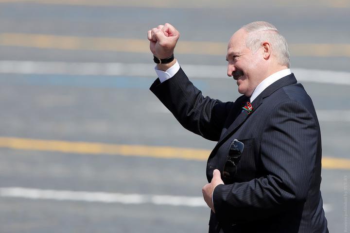 Лукашенко не включен в черный список Евросоюза по Белоруссии – Reuters