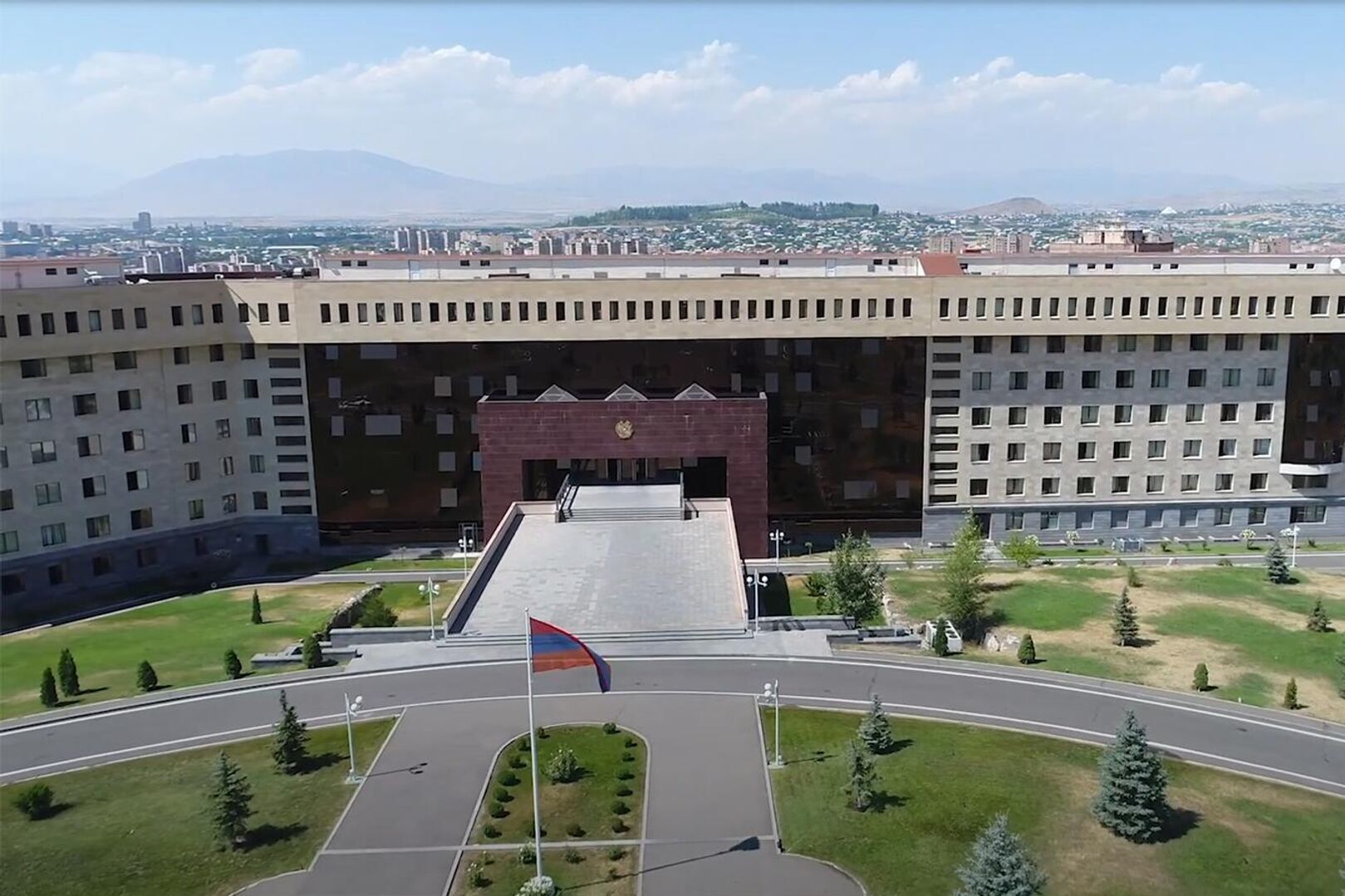 Минобороны Армении сообщает о ранении военнослужащего ВС РА