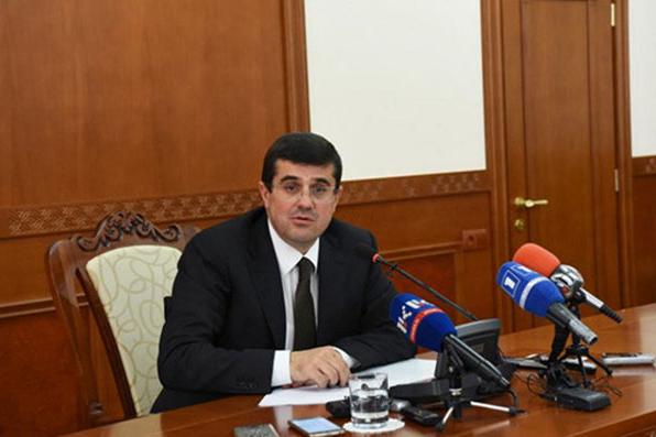 Араик Арутюнян: Не разделяю мнения, что президент Арцаха Бако Саакян должен подать в отставку