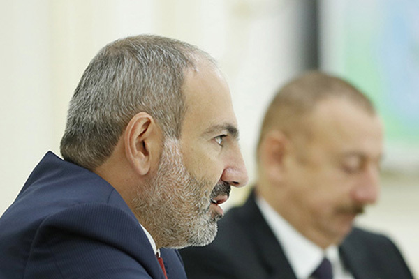 Пашинян и Алиев заявили о готовности провести переговоры в Москве