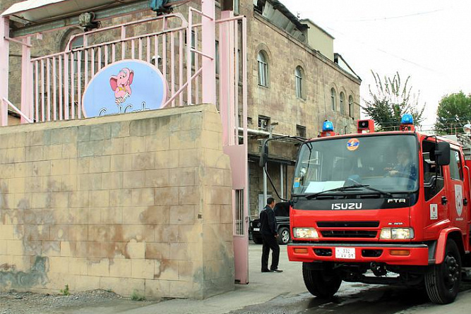 В Ереване совершено разбойное нападение на предприятие «Гранд Кенди»