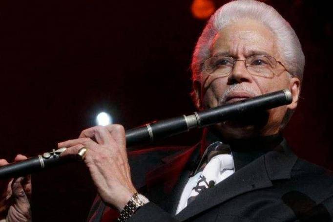 В возрасте 85 лет скончался придумавший сальсу доминиканский музыкант Джонни Пачеко 
