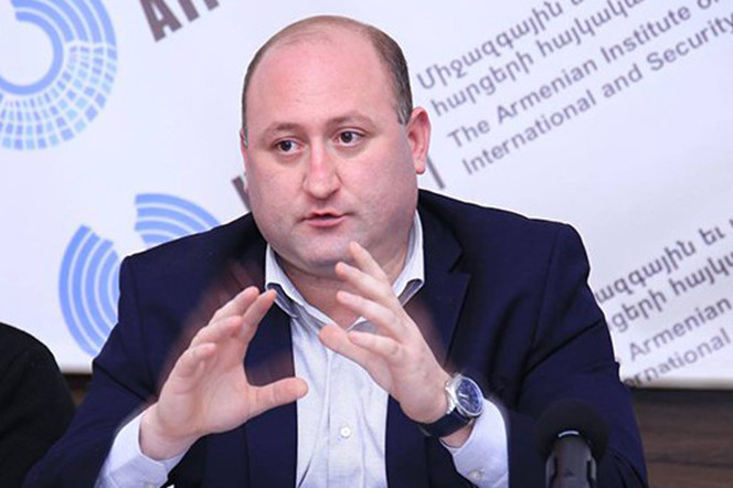 США намерены обойти 907-ю резолюцию и предоставить военную помощь Азербайджану – эксперт