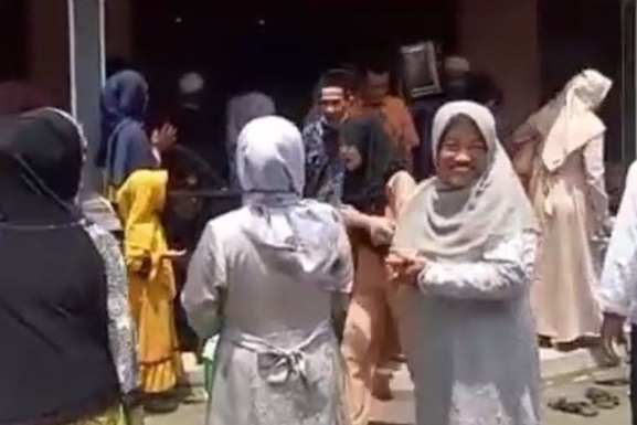 Свадебный конфуз: из-за сбоя в Google Maps индонезиец перепутал невесту 