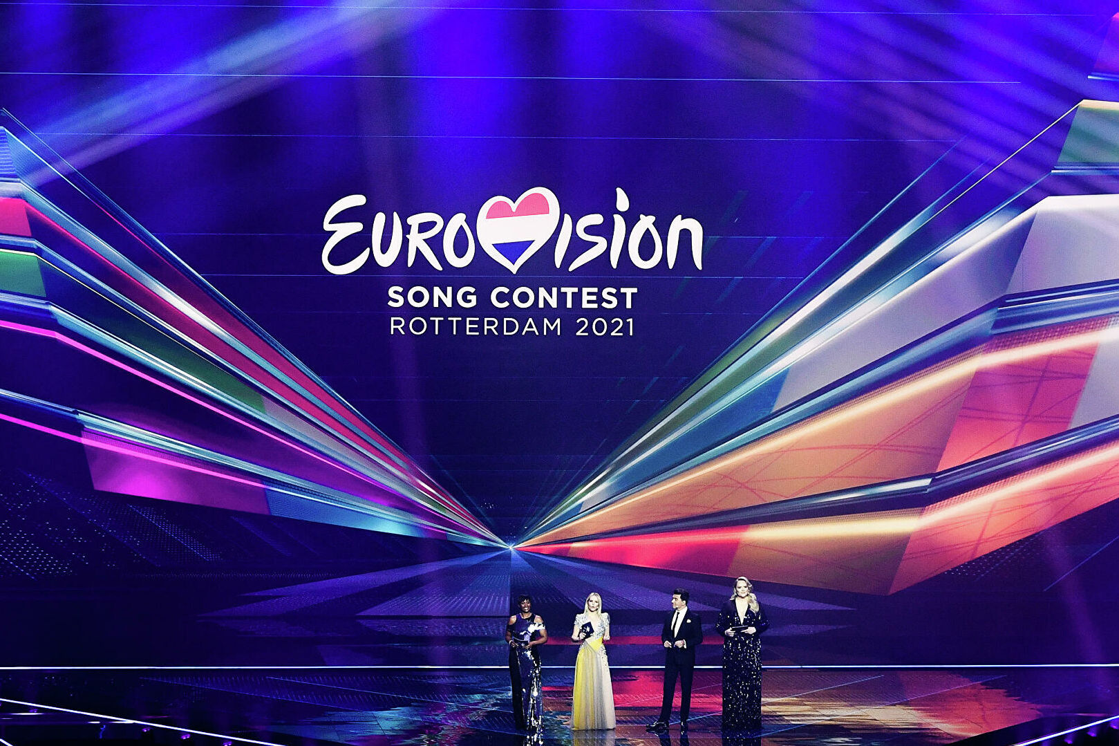 Организаторы «Евровидения-2021» сообщили о продолжении конкурса в онлайн-формате