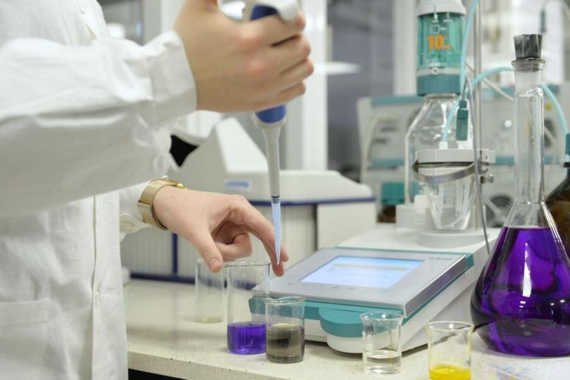 Лаборатория Лугара сможет выявлять коронавирус на месте в Грузии