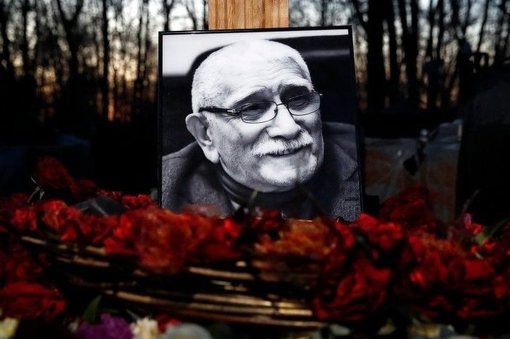 В ноябре на Ваганьковском кладбище в Москве будет установлен памятник Армену Джигарханяну   