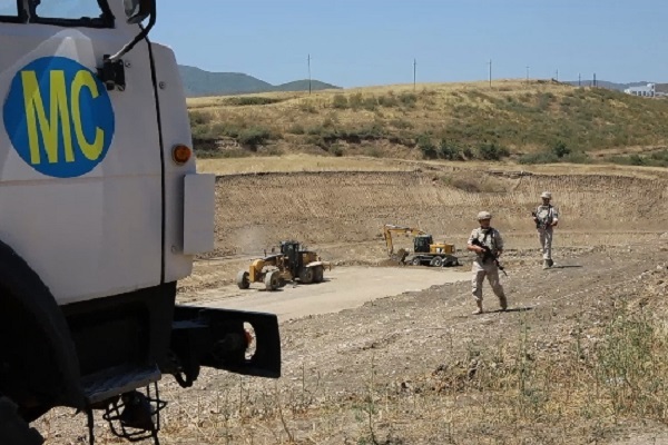 Российские миротворцы обеспечивают безопасность начала строительства водохранилища в Нагорном Карабахе