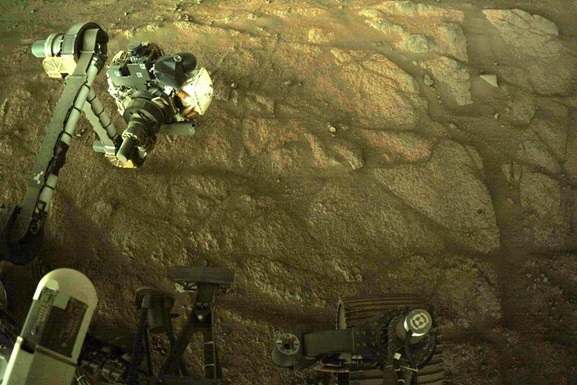 Марсоход Perseverance приступил к поиску признаков жизни на Красной планете 