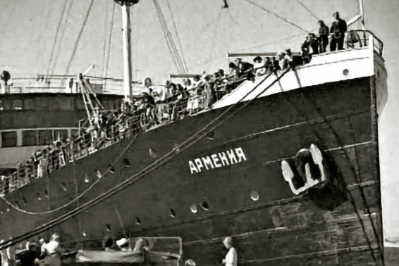 На дне Черного моря обнаружен легендарный теплоход «Армения»