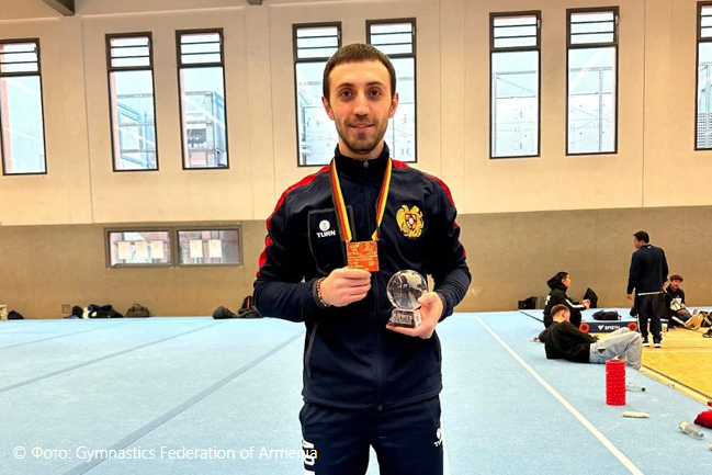 Трое армянских гимнастов заняли призовые места по итогам первого этапа Кубка мира