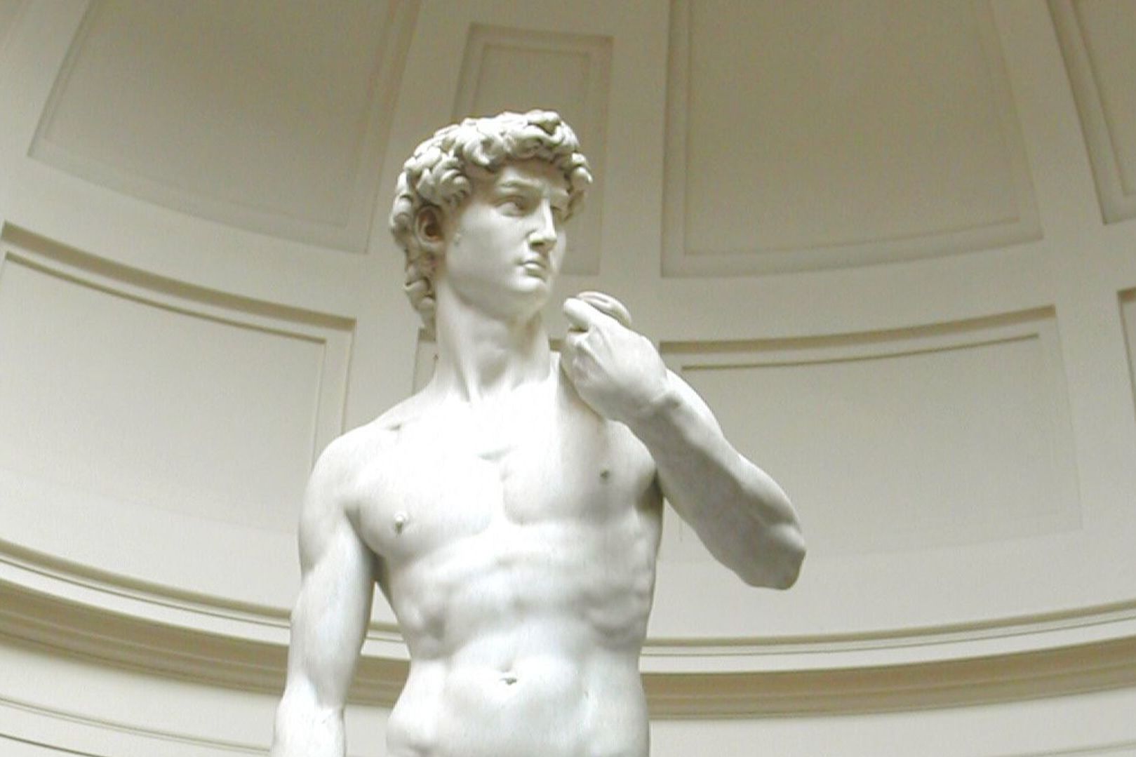 Итальянцы в шоке: в США статую Давида работы Микеланджело сочли… порнографией 