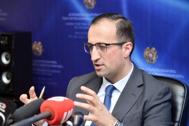 Министр здравоохранения на пресс-конференции представил подробности первого подтвержденного случая коронавируса в Армении