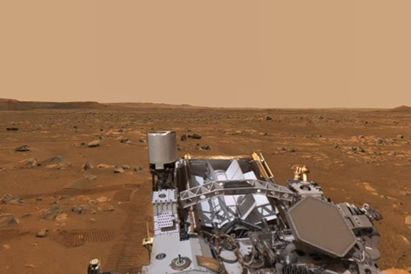Опубликована новая обзорная панорама Марса в высоком качестве и со звуками красной планеты