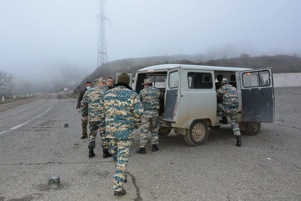 Խաղաղապահները Մատաղիսից հայտնաբերված ևս մեկ զինծառայողի մասունք են փոխանցել