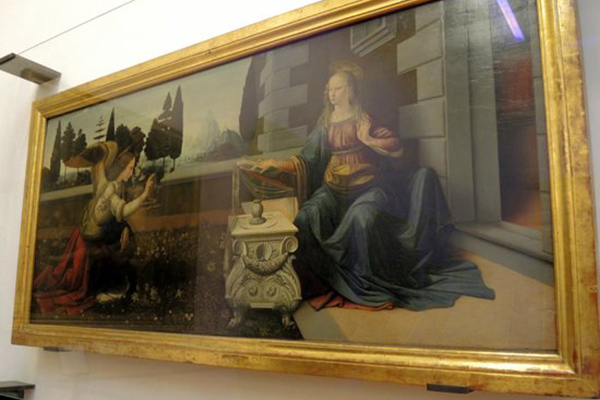 История одного шедевра: картина Леонардо да Винчи «Благовещение» и ее гениальный секрет