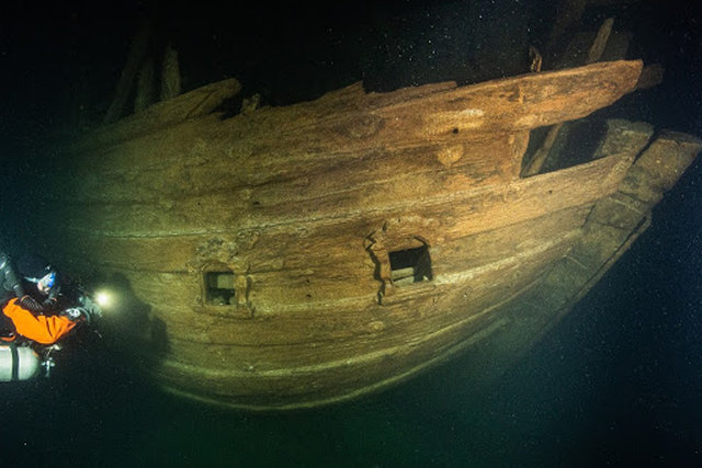 В Финском заливе водолазы нашли голландское торговое судно 17 века 