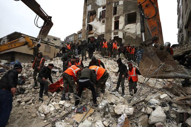 13 армян погибли в результате разрушительного землетрясения, произошедшего в Турции и Сирии
